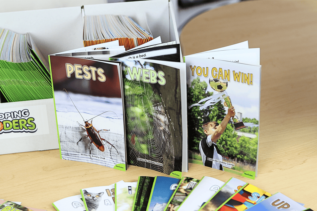 Developing Decoders First Grade Green Nonfiction Collection (75 titles, with 6 copies of each)